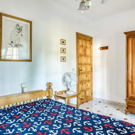 Exotic In Coma-ruga With Private Swimming Pool Villa El Vendrell